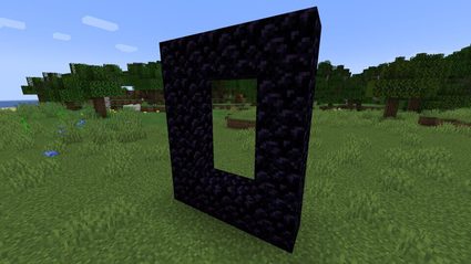 Uma estrutura de portal do Nether desativada.